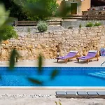 Luxury On Spacious Private 빌라