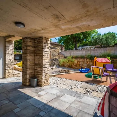 Villa Luxury On Spacious Private *