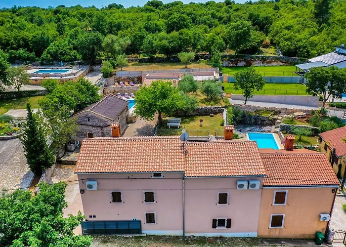 Luxury On Spacious Private *