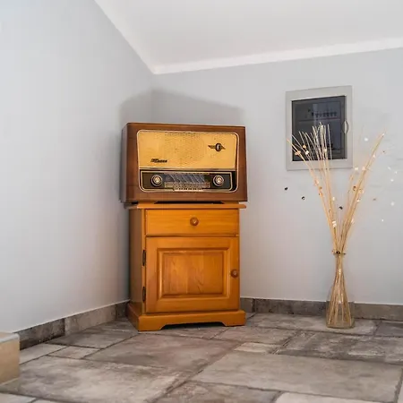 Вилла Luxury On Spacious Private Rakalj