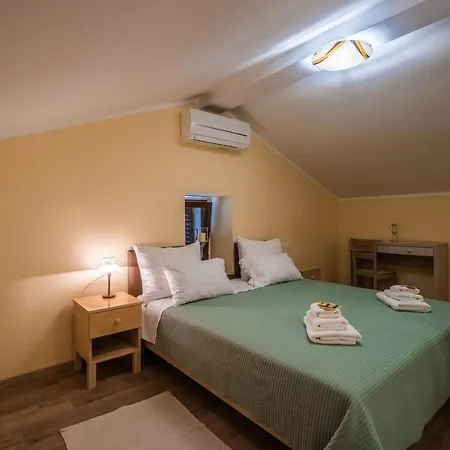 Luxury On Spacious Private Vila *