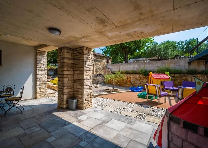 Villa Luxury On Spacious Private *