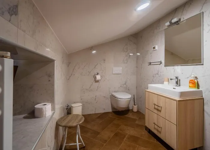 Villa Luxury On Spacious Private